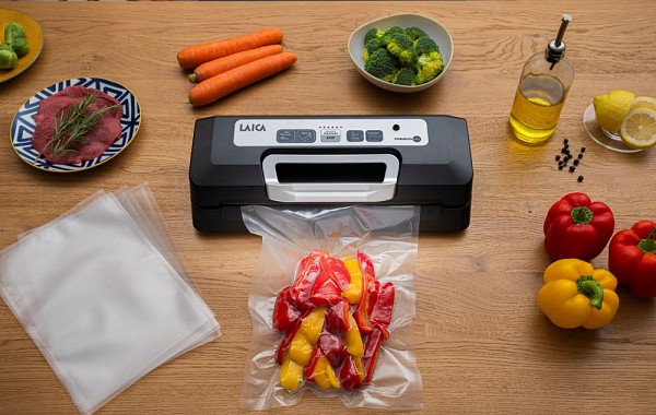Laica Vacuum Sealer Machine VT3119